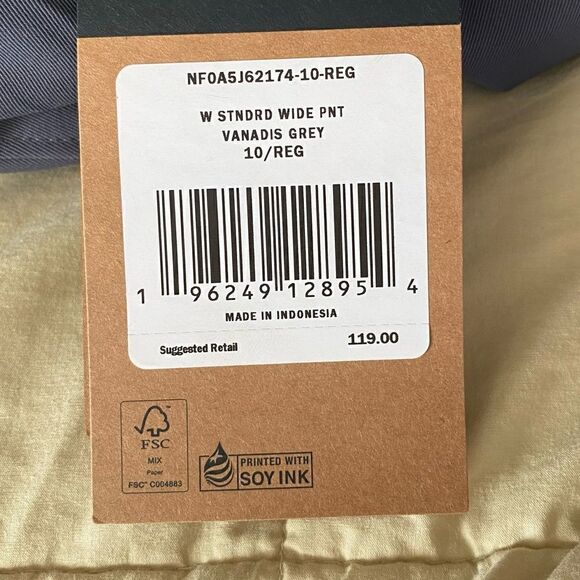 The North Face Gray Relaxed Fit Standard Wide Leg Pants. NWT! Size 10 - Picture 10 of 15